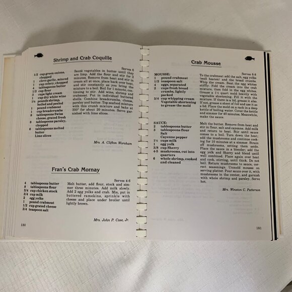 One Of A Kind Cookbook Junior League Of Mobile Southern Living Hall Of Fame Vint - Picture 10 of 10